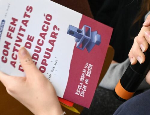 Monitores i monitors d’Esplais Catalans es plantegen com educar i aterrar les eines pedagògiques a les diferents realitats dels esplais